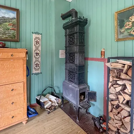 Stunning In Engerdal With Wifi Hébergement de vacances Nymoen