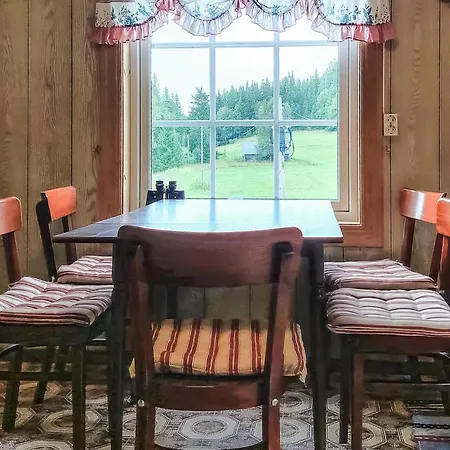 Сasa de vacaciones Stunning In Engerdal With Wifi Nymoen