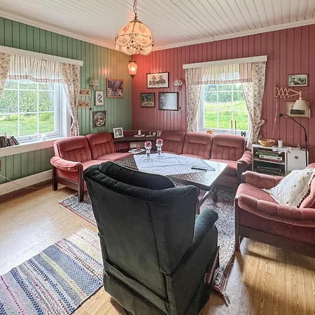 Stunning In Engerdal With Wifi Nymoen