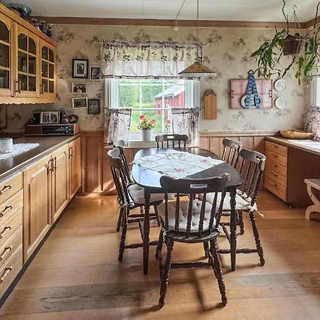 Stunning In Engerdal With Wifi